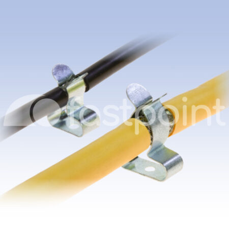 Abrazadera de apantallamiento con fijación por tornillo